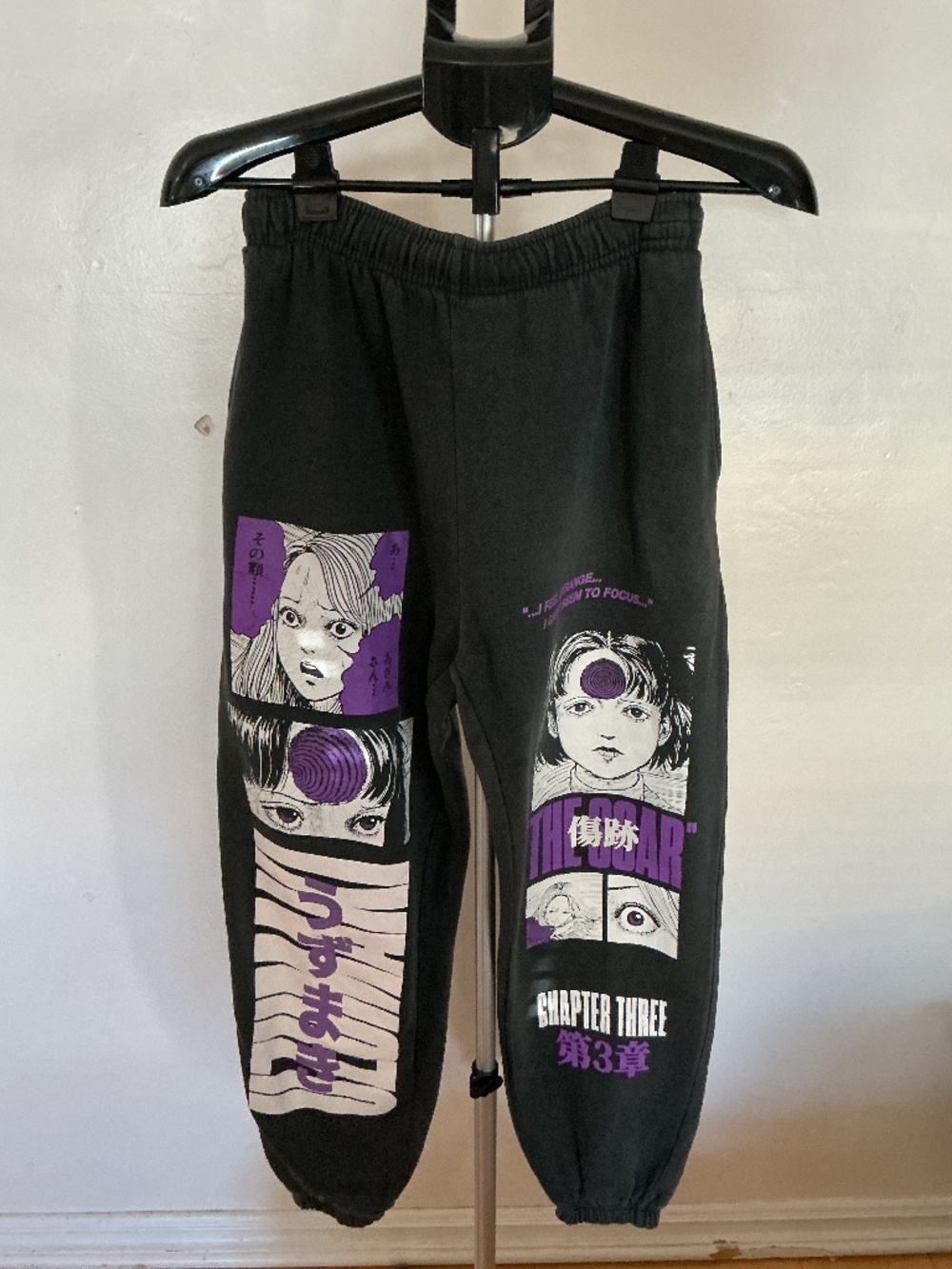 NWOT Men’s Small Urban Outfitters Uzumaki Manga Anime Charcoal Purple Jogger